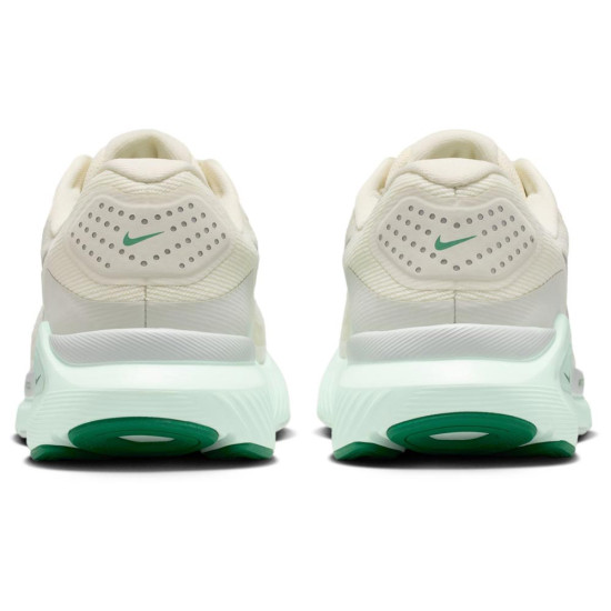 Nike Structure 26